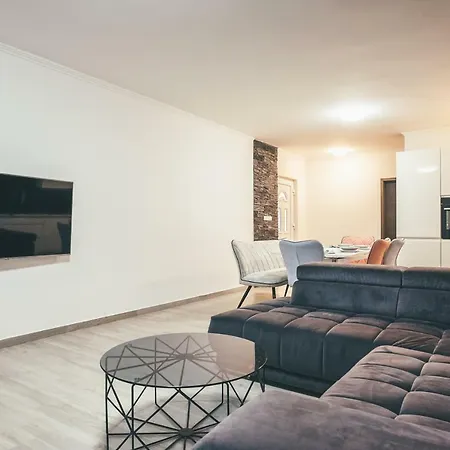 Apartment Js Bibinje